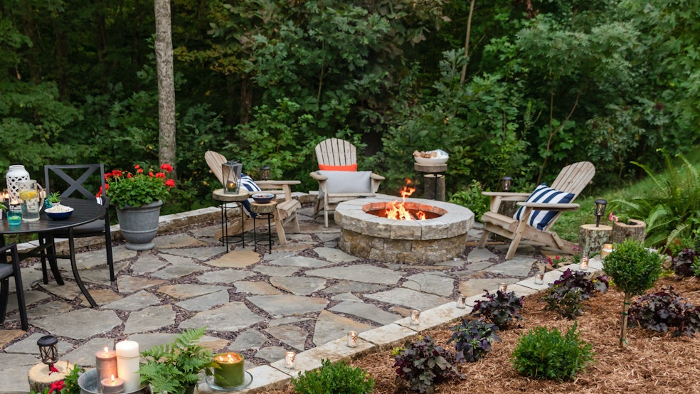 Fire Pit Tips How To Build A, How Much Gas Does An Outdoor Fire Pit Use Per Hour