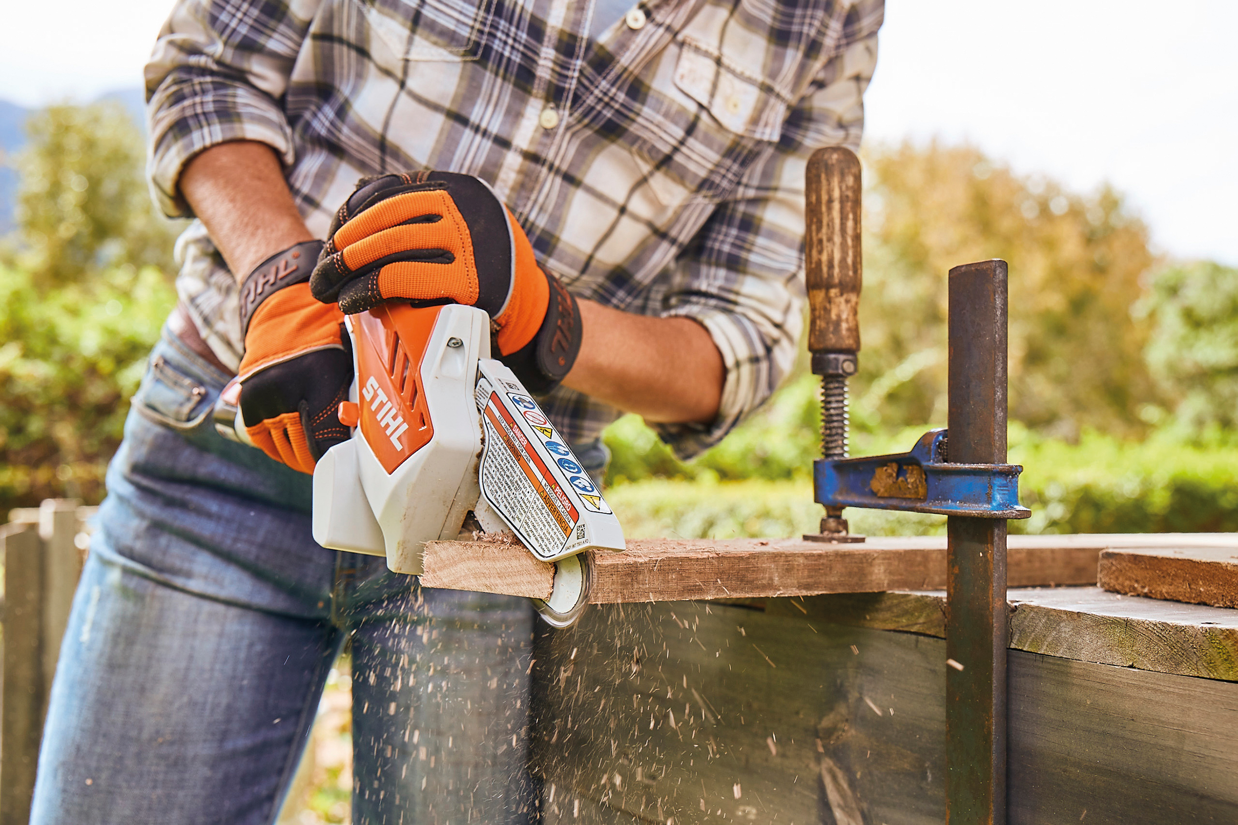 Mini stihl battery online chainsaw