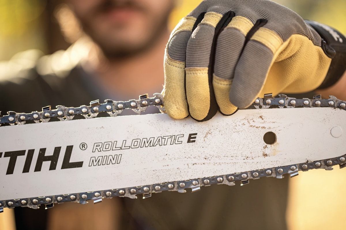Chainsaw Basics: Chainsaw Maintenance and Safety STIHL USA Chainsaw Basics: Chainsaw Maintenance and Safety STIHL USA