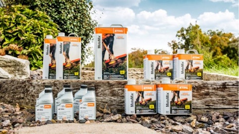 Collage of HP Ultra Oil and MotoMix