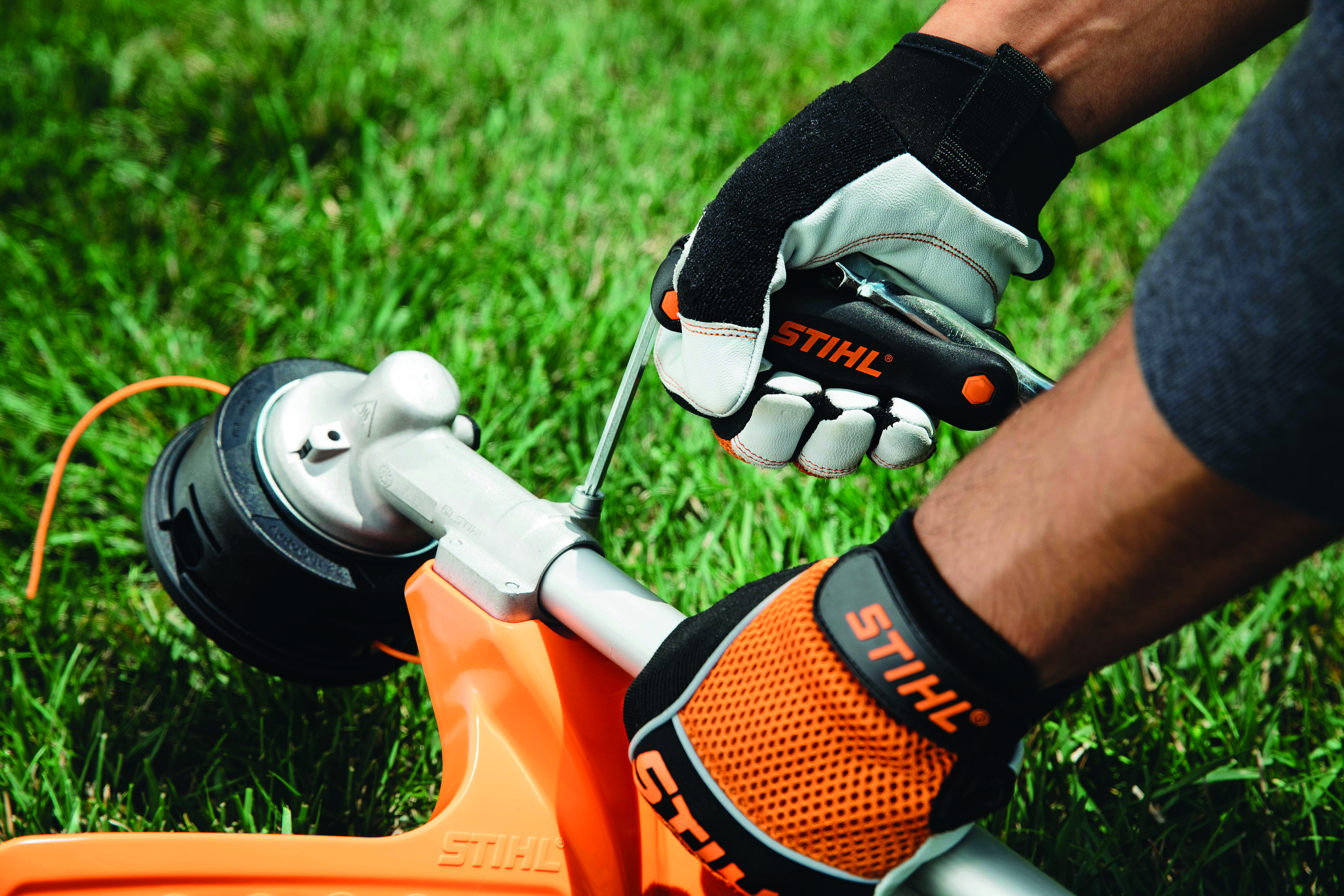 Stihl grass cutting online machine price