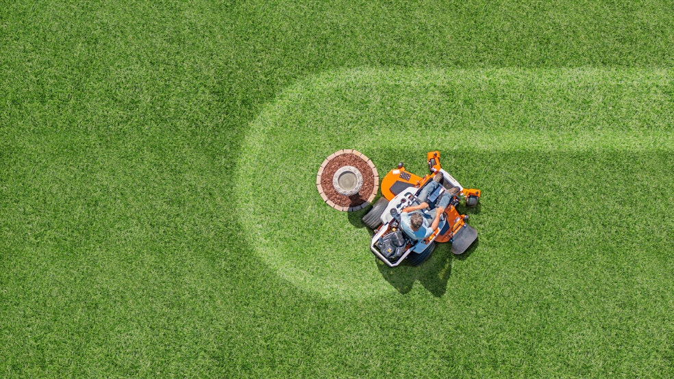 STIHL Zero Turn Lawn Mower making a circle on grass
