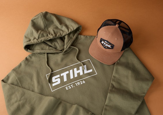 STIHL Outfitters sweatshirt with hat